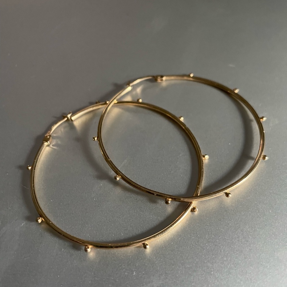Pair of 14k Gold Hoop Earrings -Saks - Picture 7 of 12